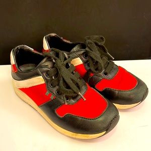 Gucci Kids Sneakers Size 25 (Size 9C)